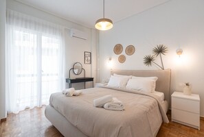 Fer et planche à repasser, Wi-Fi gratuit, draps fournis