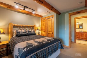 3 Schlafzimmer, Schreibtisch, Bügeleisen/Bügelbrett, kostenloses WLAN