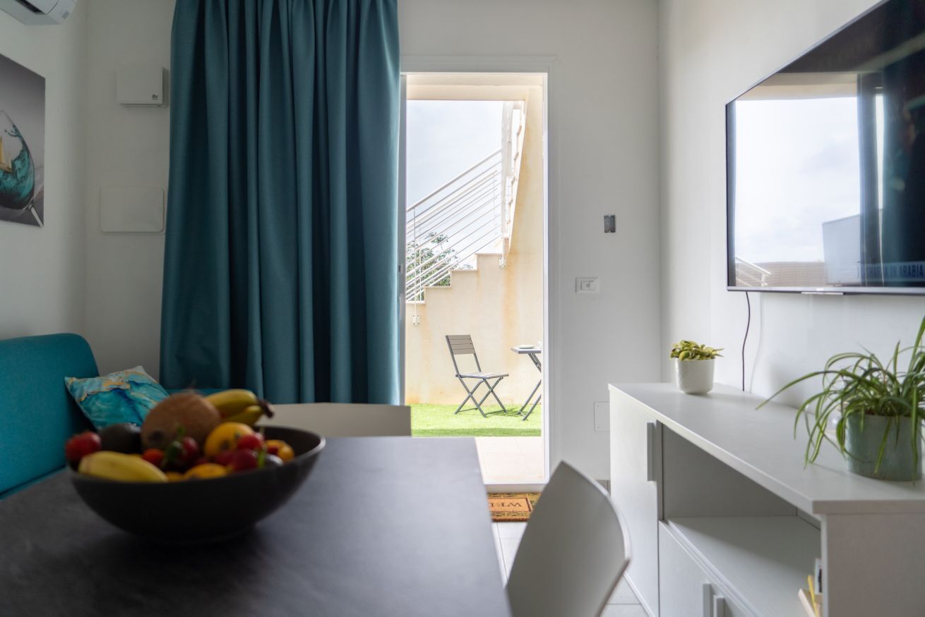 Guesthost - Lovely 40 Sqm Seaview Apartment, Able To Accommodate Up To 4 People, Located Inside The Renowned Borgo 84 Residence, Equipped With Swimming Pool And Cycle Path. The Property Is Located Just 3 Km From The Center Of Marzamemi, One Of The Most F - Pachino