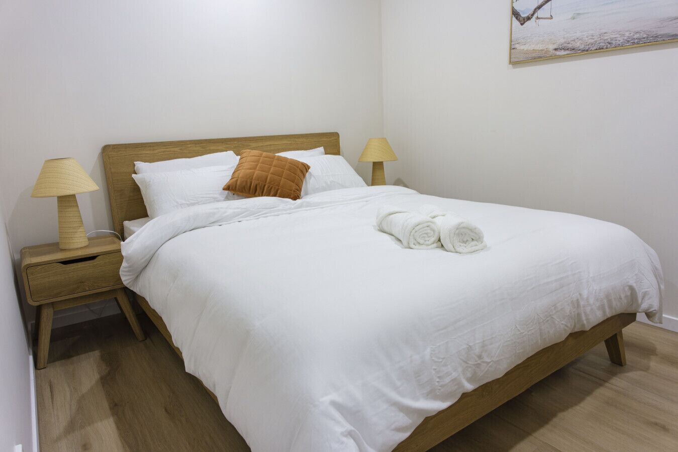 Ferros/tábuas de passar roupa, Wi-Fi de cortesia, roupa de cama