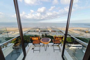 Deluxe Double Room, Balcony, Sea View | Terrace/patio - SIN OAE HOTEL (Ho Chi Minh City)