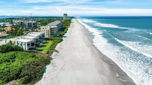Exterior - Hi3051hl203: 3 Bed, Seascape (Melbourne Beach)