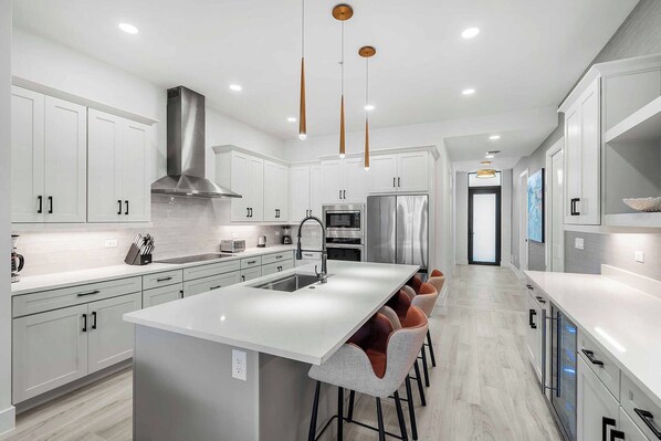 Exterior - Hi3051hl203: 3 Bed, Seascape (Melbourne Beach)