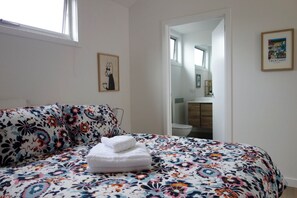 1 多间卧室、免费 WiFi、床单