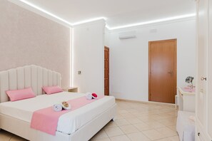 1 dormitori, wifi gratuïta i roba de llit 