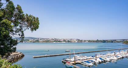 Apartment 'Brisas Carlos I I I' with Balcony and Wi-Fi