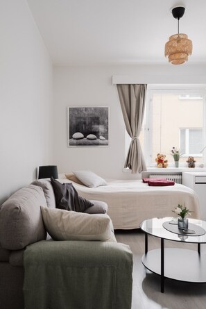 1 chambre, bureau, fer et planche à repasser, Wi-Fi gratuit