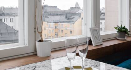 Comfy Top Floor Studio Apt in Centre of Helsinki