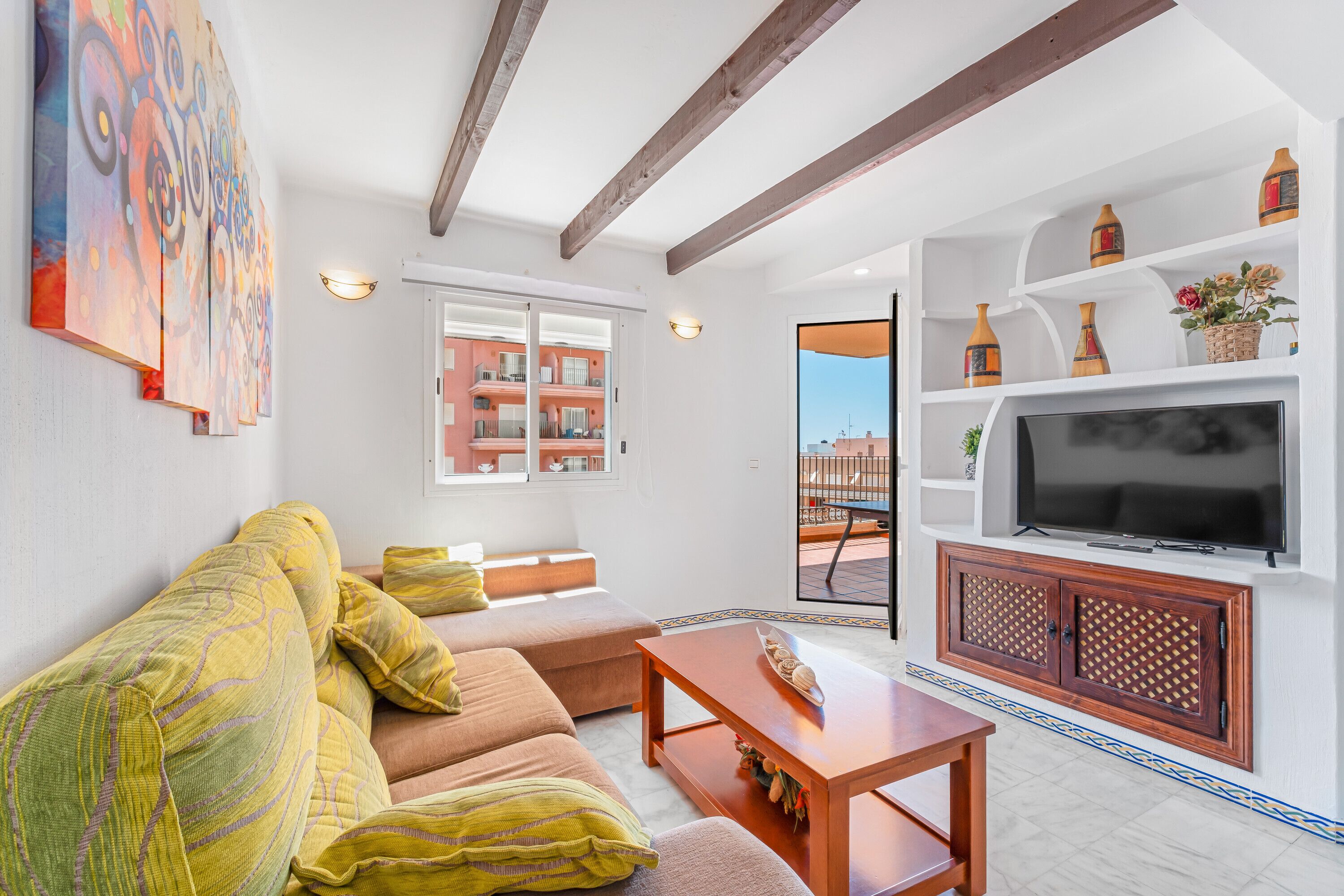 Télévision, table de tennis de table