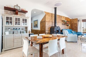 Dining - Villa 'Calblanque' with Sea View, Wi-Fi and Air Conditioning (Las Barracas)