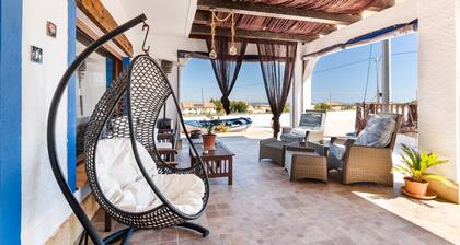 Villa 'Calblanque' avec vue sur la mer, Wi-Fi et climatisation