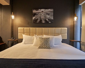 1 chambre, fer et planche à repasser, accès au Wi-Fi (inclus)