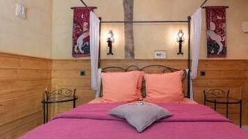 1 chambre, fer et planche Ă repasser, Wi-Fi gratuit, draps fournis