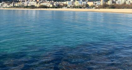 Apartment 'Portblanc' with Balcony, Wi-Fi and Air Conditioning