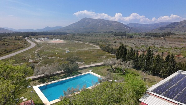 Pool - Mobile Home '242' with Mountain View, Wi-Fi and Air Conditioning (Tírig)