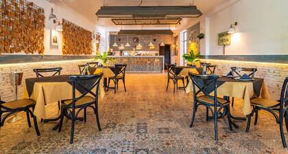 Mobile Home '36' with Mountain View, Wi-Fi and Air Conditioning