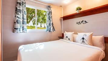 2 bedrooms, free WiFi, bed sheets