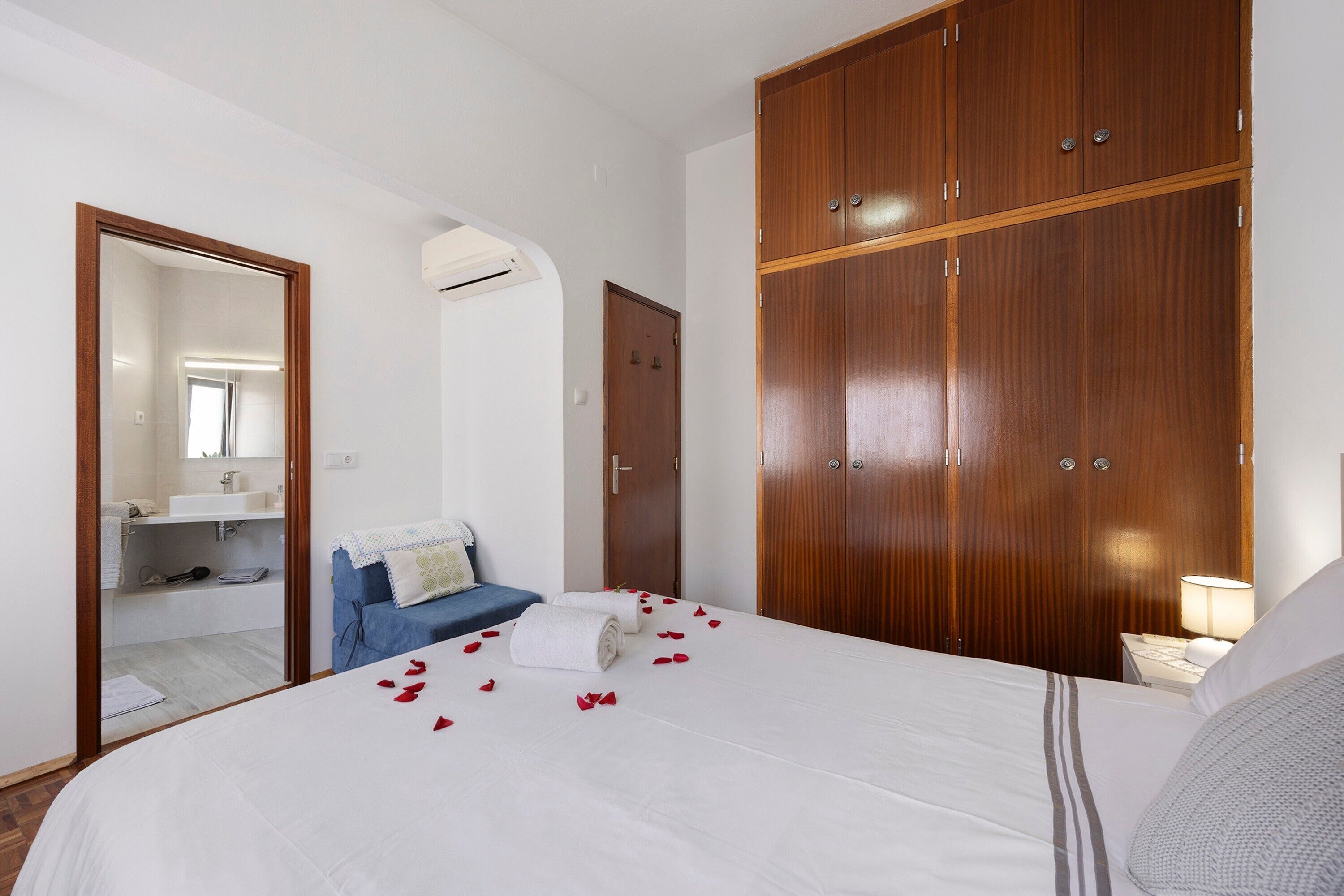 1 Schlafzimmer, Bügeleisen/Bügelbrett, kostenloses WLAN, Bettwäsche