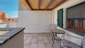 Terassi/patio