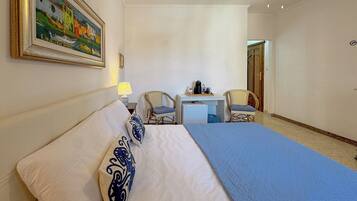 1 camera, Wi-Fi, lenzuola