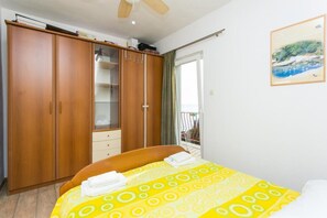 Apartment | 2 bedrooms, iron/ironing board - Guest House Fontana - Two Bedroom Apartment With Balcony and Sea View (Zupa dubrovacka)