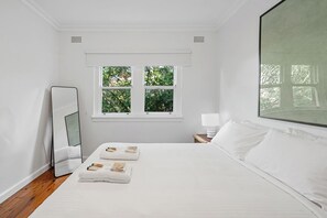 3 chambres, fer et planche à repasser, Wi-Fi gratuit, draps fournis