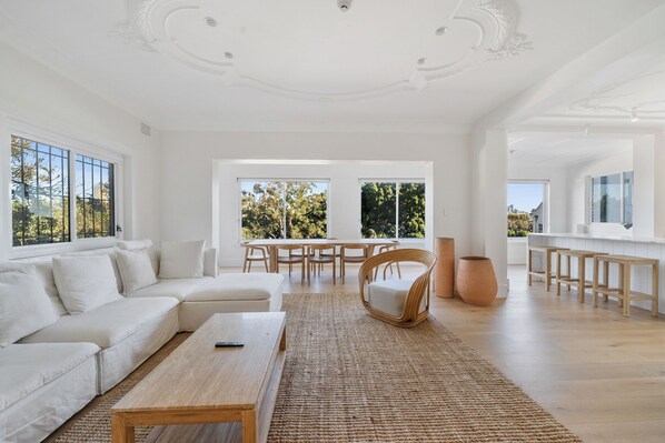 Téléviseur connecté