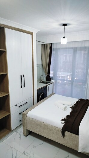 1 bedroom, iron/ironing board, WiFi, bed sheets