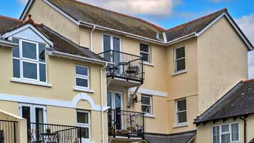 Apartemen | Detail eksterior