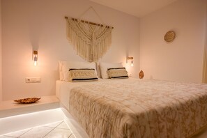 3 bedrooms, WiFi, bed sheets - Villa 7Days I Relax with Private Jacuzzi & SeaView (Naxos)