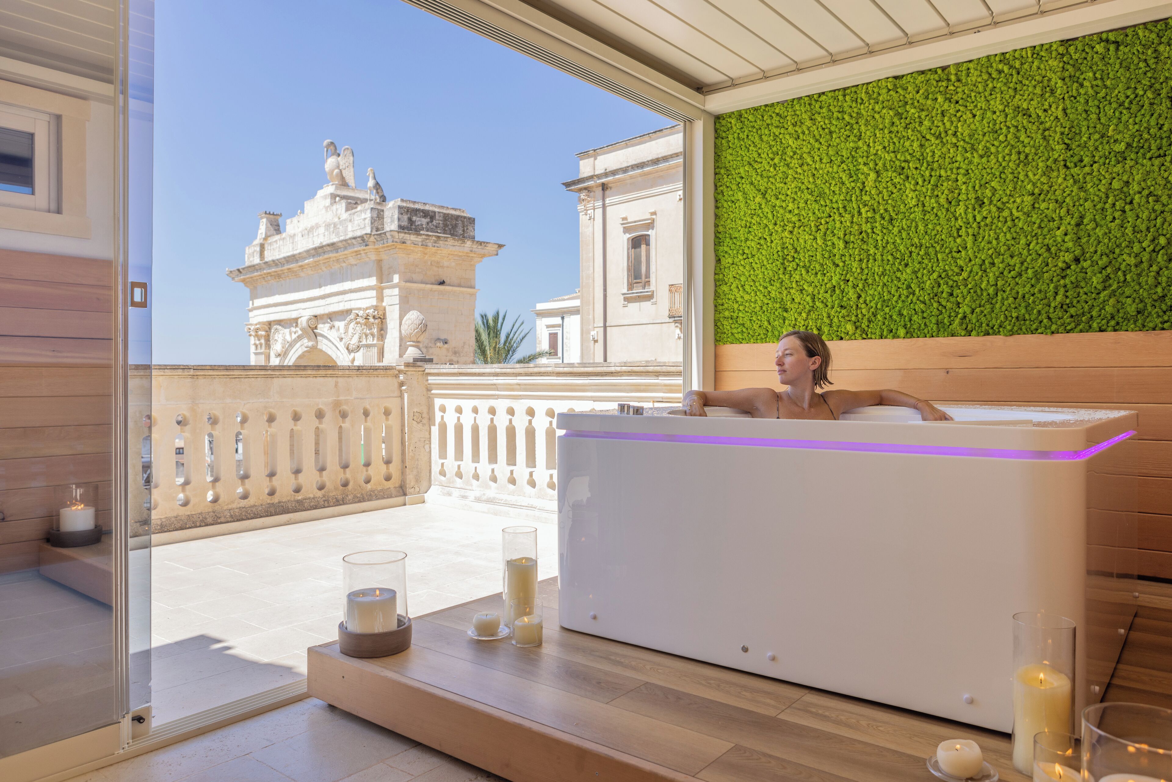 Junior Suite, City View