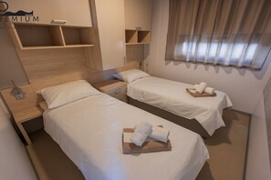 Iron/ironing board, free WiFi