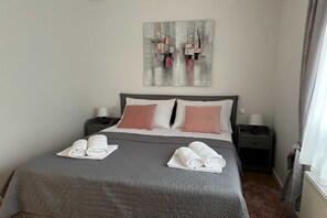 1 Schlafzimmer, Bügeleisen/Bügelbrett, kostenloses WLAN