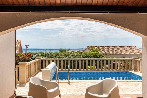 Charming house Corbières Maritimes sea view