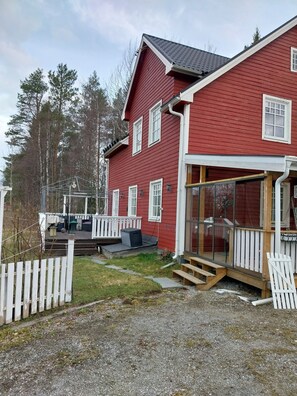 Exterior - Villa in rural setting in Torvallaby Östersund (Jämtlands län)