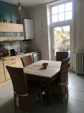 Microwave, oven, stovetop