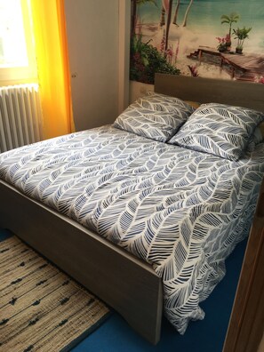 1 bedroom, iron/ironing board, WiFi, bed sheets