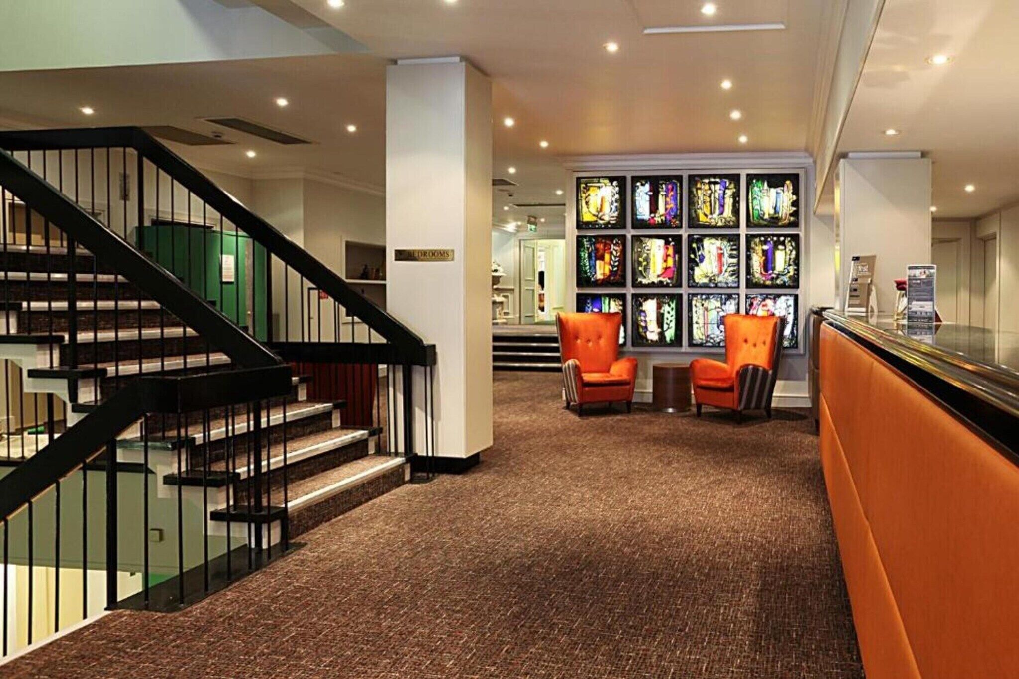 Entrance / Reception