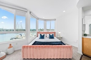 2 bedrooms, desk, iron/ironing board, travel cot