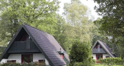 Bungalow en Haaksbergen junto a senderos