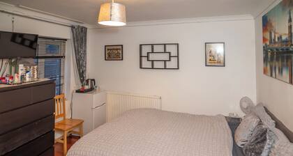 Room-king Size - Ensuite Room