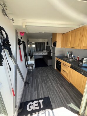 1 Schlafzimmer, Bügeleisen/Bügelbrett, WLAN, Bettwäsche