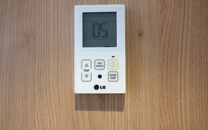 1 bedroom, in-room safe, desk, laptop workspace