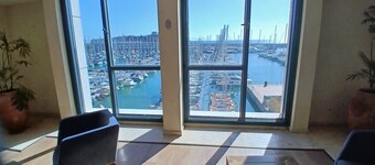 Chic hotel suite in superb Herzliya with fitness room, WiFi and pool