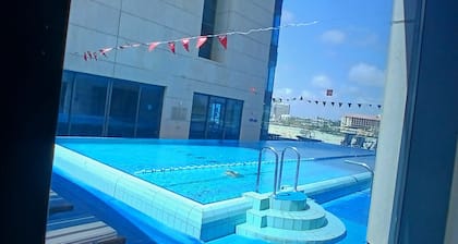 Chic hotel suite in superb Herzliya with fitness room, WiFi and pool