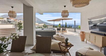 Three-Bedroom Penthouse Apartment