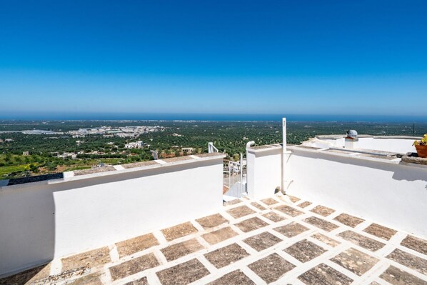 Imagen sin descripción, 1 de 34, botón