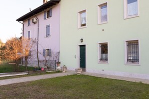 Exterior - SG Luxury - Residenza Pastrengo Apt 7 (Pastrengo)