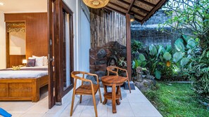 Standard Double Room, Garden View | Terrace/patio