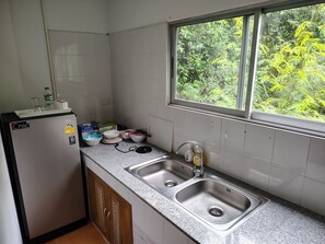 Comfort Double Room | Dapur kecil peribadi | Peti sejuk mini 